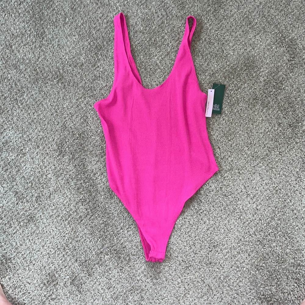 Pink ribbed body suit
